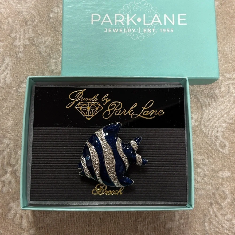 Brand New Park Lane Blue & Silver Tone Crystal Angelfish Brooch Pin Tropical